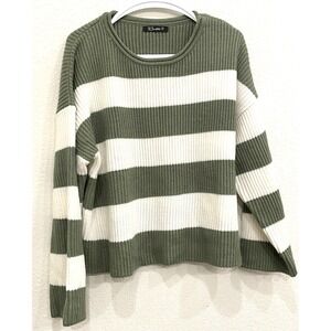 Green & White Striped Knit Sweater Medium Oversized Baggy Cozy Winter‎ Preppy